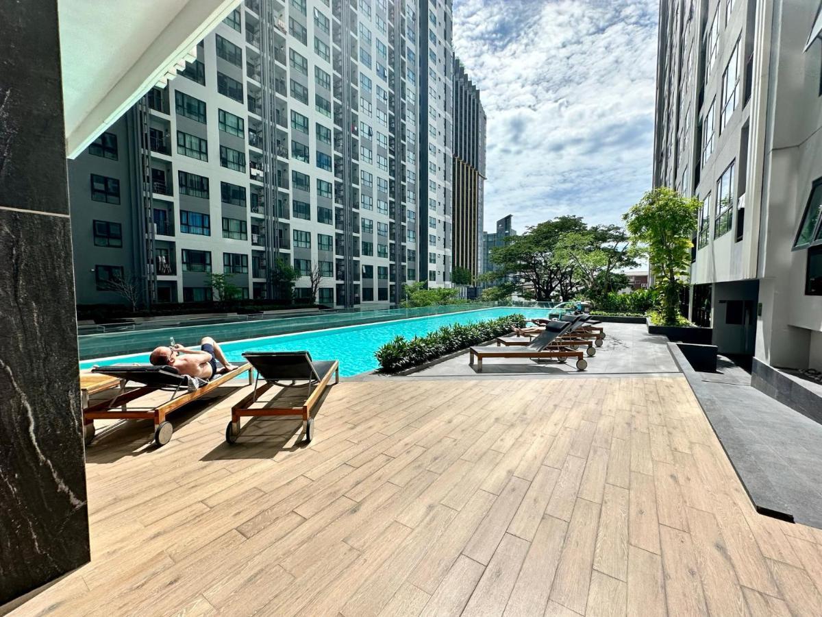 Best Location Condo With Swimming Pool, Gym, Sauna, Washing Mashine, Fast Internet In Central Of 芭達亞 外观 照片